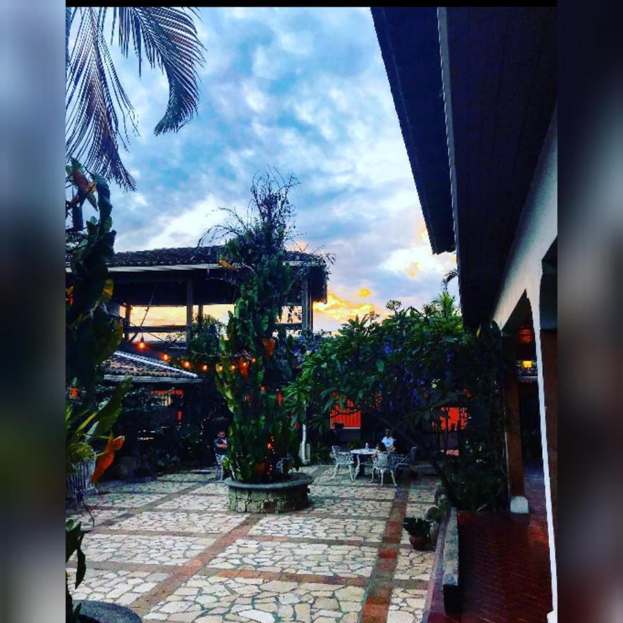 Hotel Don Udo'S Copan Bagian luar foto