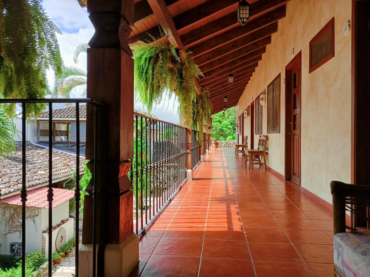 Hotel Don Udo'S Copan Bagian luar foto